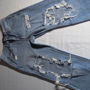 Aéropostale Light Wash Ripped Mom Jeans Size 4